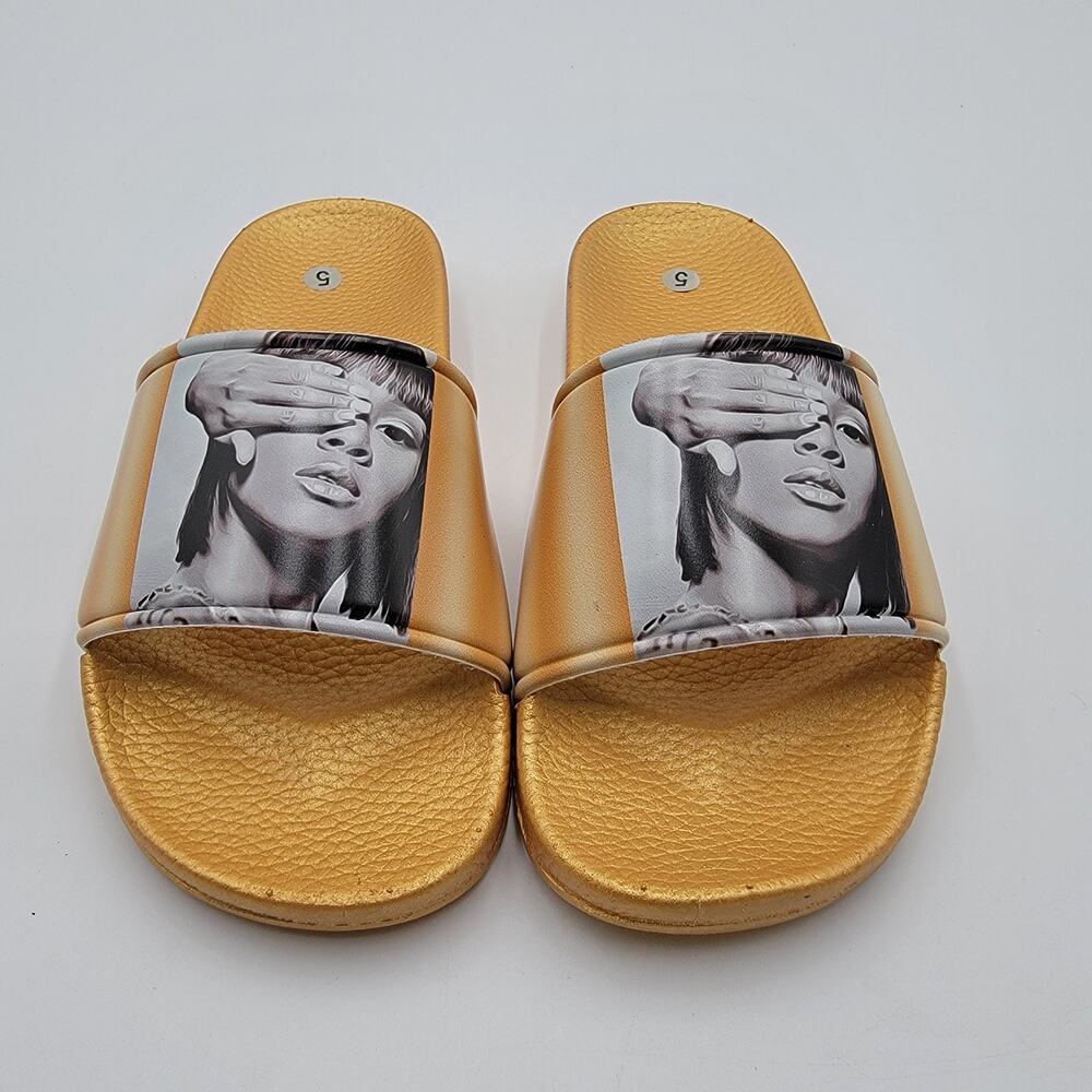 Lisa "Left Eye" Lopes Legacy Slides Cross Colors Sz 5 Women